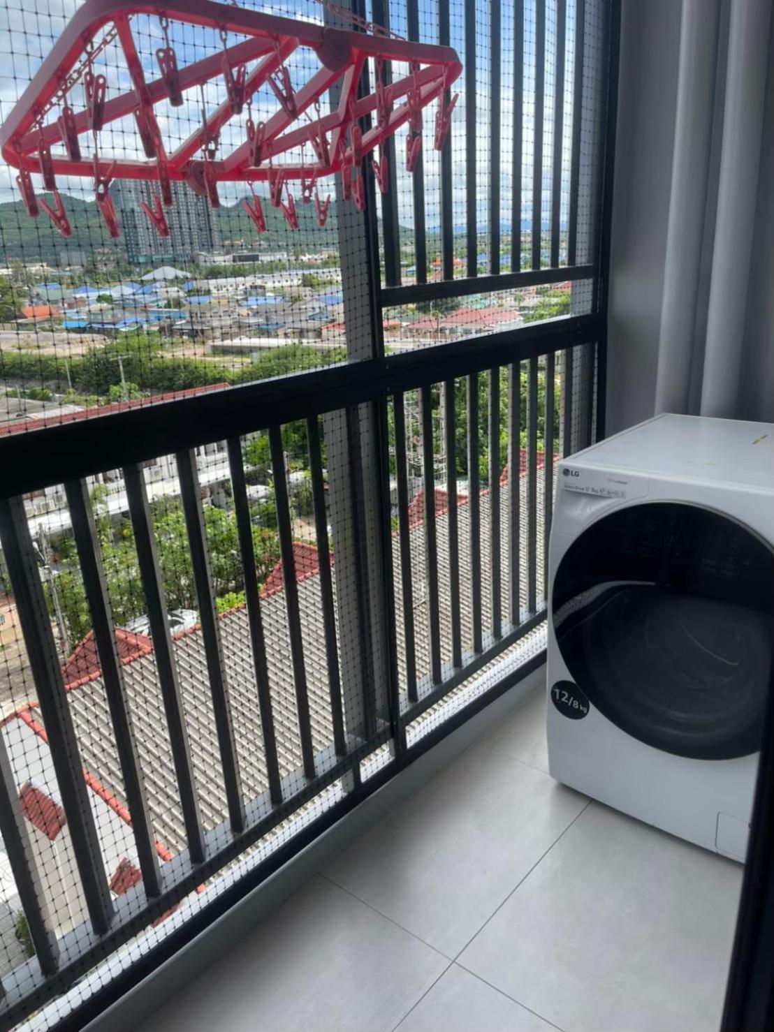 D2 Residences Huahin 华欣市中心近海滩近商场酒店式公寓可加床有连通房型 Szoba fotó